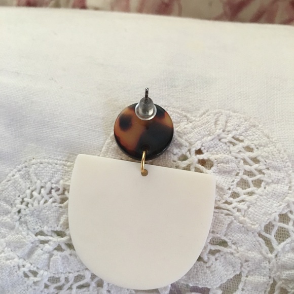 New earrings - Picture 3 of 4